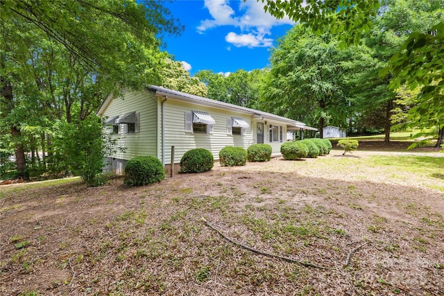 208 Lipe Rd, Troutman, NC 28166 - view of side of property