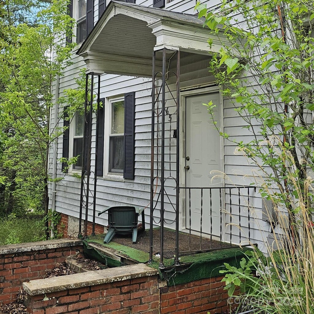 65 Mardell Cir Unit 75, Asheville, NC 28806 - photo 1