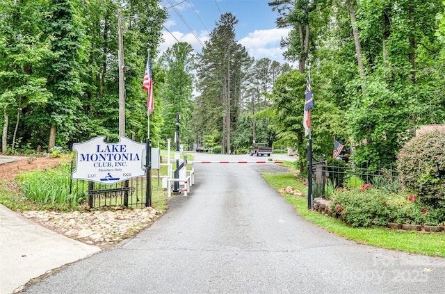 1102 Lake Montonia Rd, Kings Mountain, NC 28086 - view of asphalt street with a gated entry