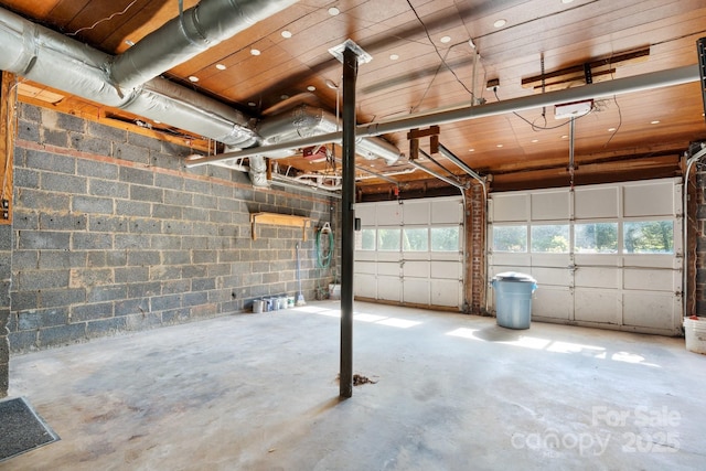 220 W Park Dr, Morganton, NC 28655 - view of garage