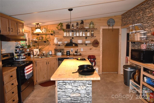 1789 Paris Dr, Conover, NC 28613 - photo 14