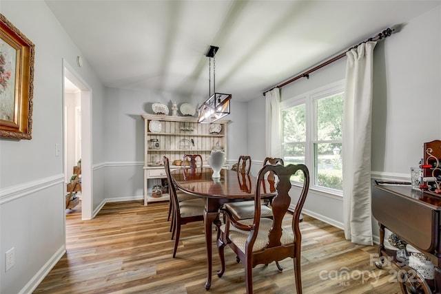 7712 Old Waxhaw Monroe Rd, Waxhaw, NC 28173 - dining area with light wood-style flooring and baseboards