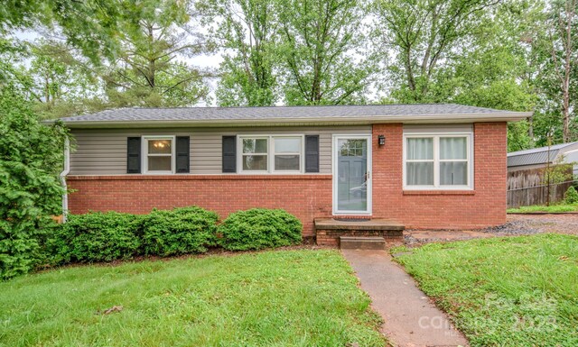 109 Chapman Dr, Asheville, NC 28805 - photo 13