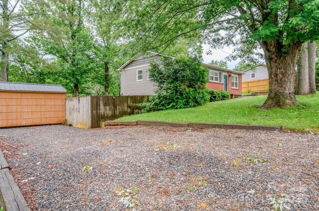 109 Chapman Dr, Asheville, NC 28805 - photo 16