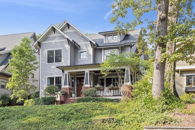 2221 Kenmore Ave, Charlotte, NC 28204 - craftsman-style home featuring a porch
