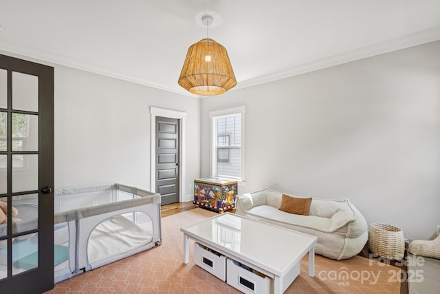 2221 Kenmore Ave, Charlotte, NC 28204 - living area with crown molding
