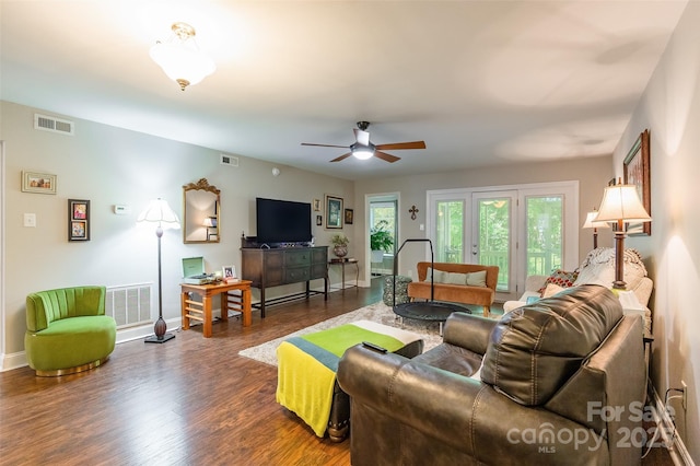 1804 Fairlawn Ct, Rock Hill, SC 29732 - living area featuring baseboards, wood finished floors, and ceiling fan
