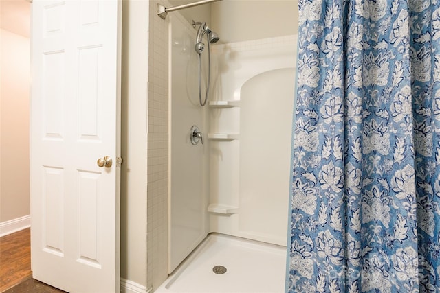 1804 Fairlawn Ct, Rock Hill, SC 29732 - full bathroom with a shower with curtain and baseboards
