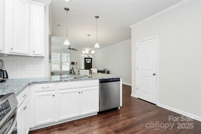 109 Mac Aly, Cramerton, NC 28032 - kitchen with appliances with stainless steel finishes, a sink, a peninsula, crown molding, and dark wood-style flooring