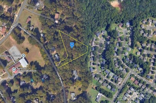 500 Touch-Me-Not Ln, Charlotte, NC 28216