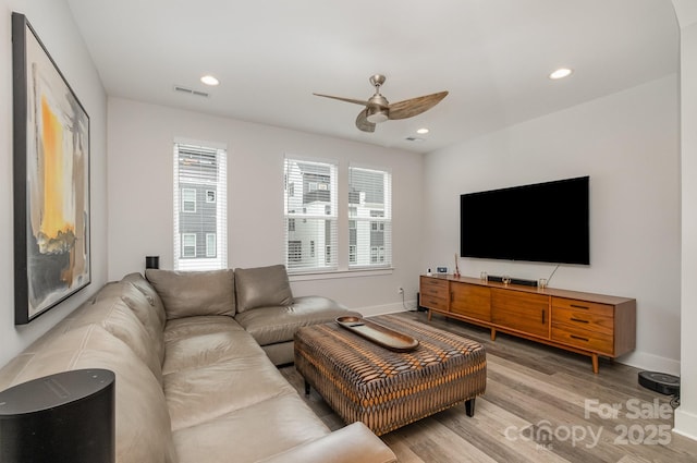 235 S Bruns Ave, Charlotte, NC 28208 - living area with ceiling fan, light wood finished floors, baseboards, and recessed lighting