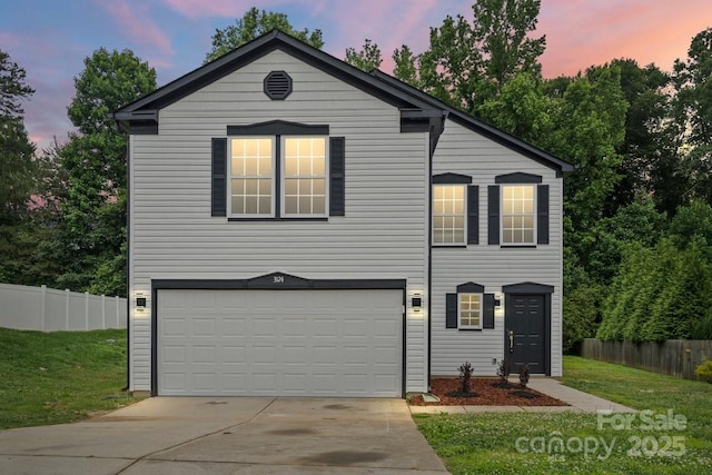 3124 Pikes Peak Dr, Gastonia, NC 28052 - traditional home featuring an attached garage and driveway