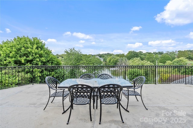 8721 Lake Challis Ln, Charlotte, NC 28226 - view of patio featuring outdoor dining area