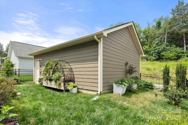 15515 Laverack Ln, Davidson, NC 28036 - view of side of property