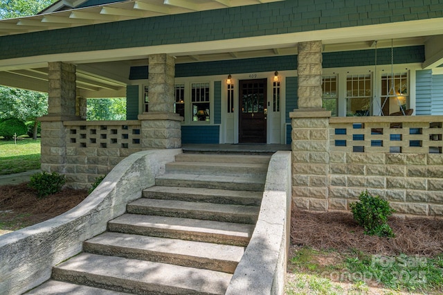 409 S Grove St, Lincolnton, NC 28092 - entrance to property with a porch