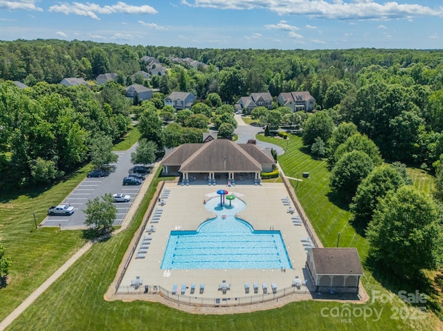 1812 Sutter Creek Dr, Waxhaw, NC 28173 - aerial view of a pool and a forest
