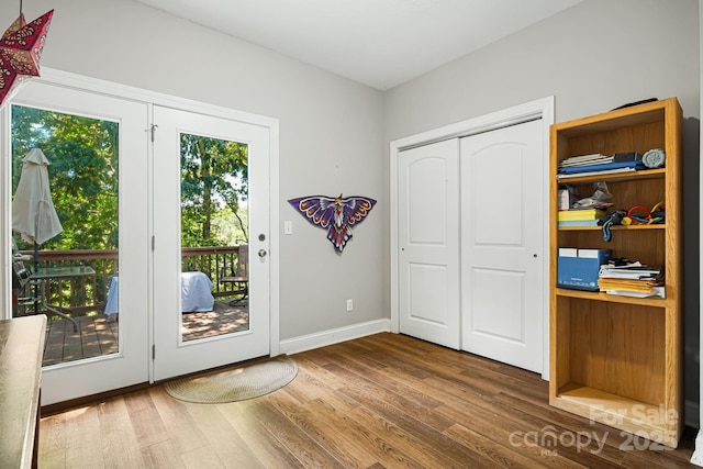 28 Richie St, Asheville, NC 28801 - entryway with wood finished floors and baseboards