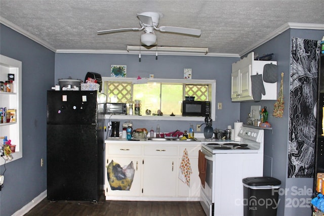75 Unity Dr, Waynesville, NC 28786 - kitchen featuring black appliances, dark wood-style flooring, ceiling fan, a textured ceiling, and white cabinetry