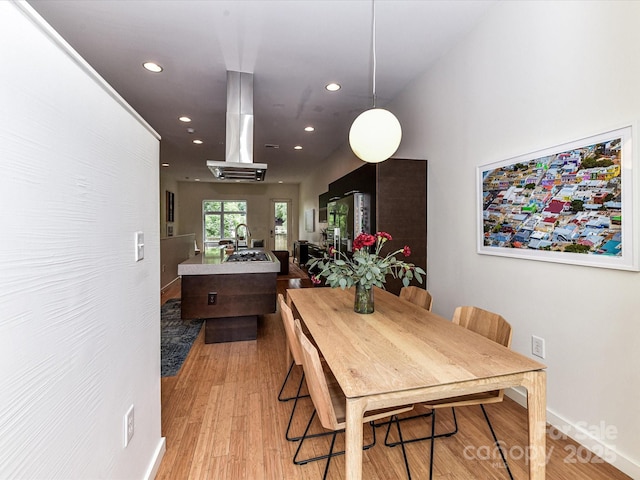 314 Viburnum Way Ct, Charlotte, NC 28208 - dining space featuring recessed lighting and light wood finished floors