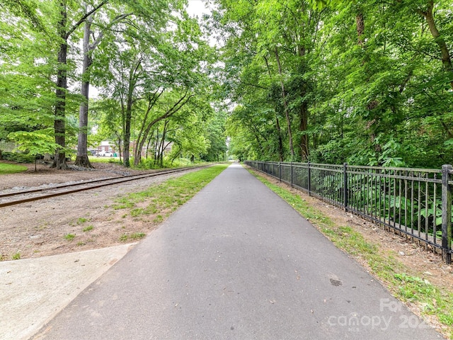 314 Viburnum Way Ct, Charlotte, NC 28208 - view of road