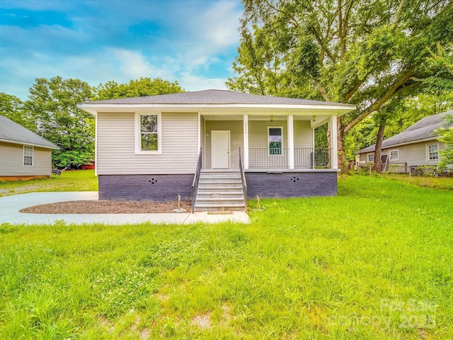 2440 Myers St, Gastonia, NC 28056 - bungalow with covered porch and a front lawn
