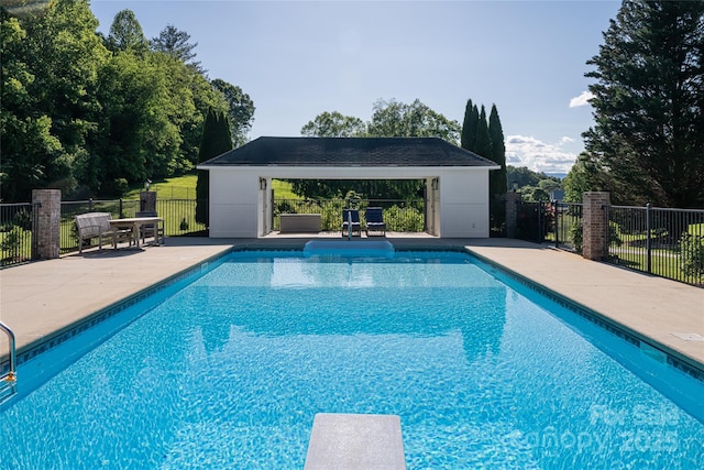 55 Foster Estate Dr, Asheville, NC 28806 - view of swimming pool featuring a diving board and a patio