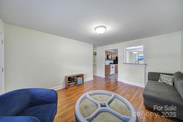 842 Cherry Rd S, Rock Hill, SC 29732 - living area featuring wood finished floors and baseboards