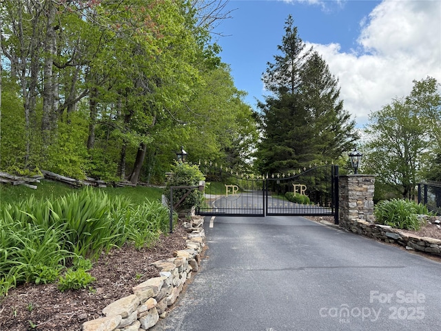 44 Fox Paw Ln, Banner Elk, NC 28604