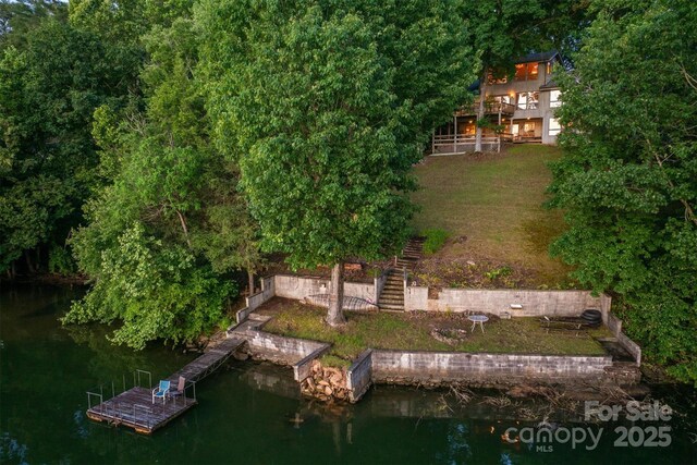 4749 16th Street Dr NE, Hickory, NC 28601