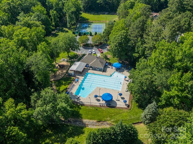 9920 White Cascade Dr, Charlotte, NC 28269 - bird's eye view of a pool