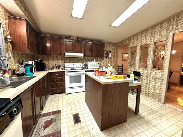 98 Long Pine Dr, Mills River, NC 28759 - photo 10