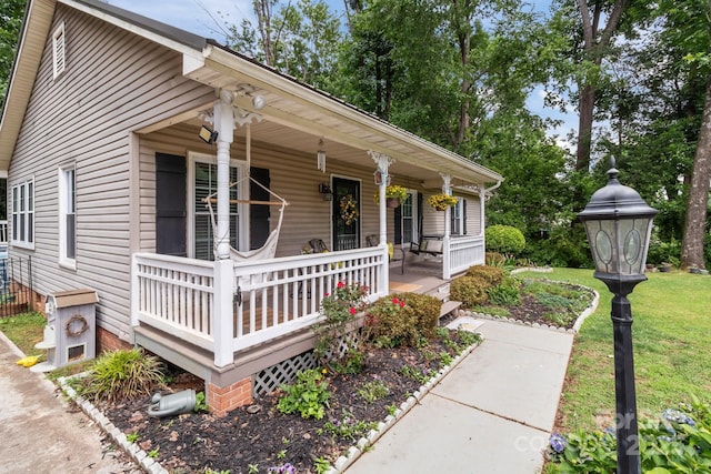 716 Mooresville Rd, Salisbury, NC 28144 - view of front facade with covered porch