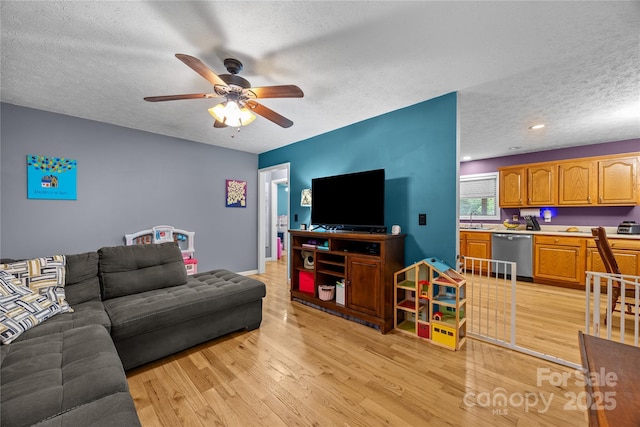 72 Sovereign Cir, Clyde, NC 28721 - photo 7
