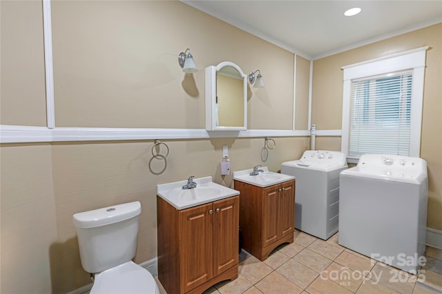 224 E Steele St, Salisbury, NC 28144 - laundry room featuring washer and dryer and light tile patterned floors