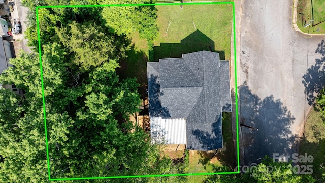 73 20th Ave SW, Hickory, NC 28602 - aerial view of property and surrounding area with property parcel outlined