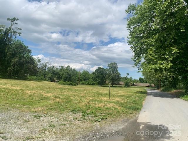 3.02AC 9th Ave E, Hendersonville, NC 28792 - photo 9