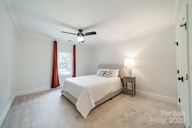 1121 S Wendover Rd, Charlotte, NC 28211 - carpeted bedroom featuring crown molding, baseboards, and a ceiling fan