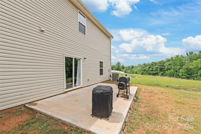 2340 Lanza Dr, Charlotte, NC 28215 - view of patio featuring central AC