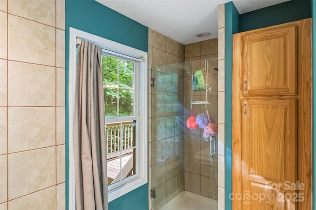 32 Evita Cove Rd, Weaverville, NC 28787 - full bath featuring a stall shower