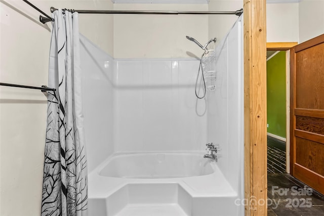 32 Evita Cove Rd, Weaverville, NC 28787 - full bath featuring shower / bath combo with shower curtain