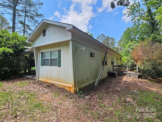 368 Settlemyre Rd, Morganton, NC 28655 - view of side of home featuring a deck