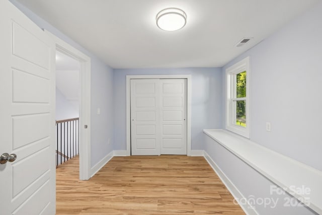 5414 Leaford Ct, Charlotte, NC 28227 - entryway featuring light wood finished floors and baseboards