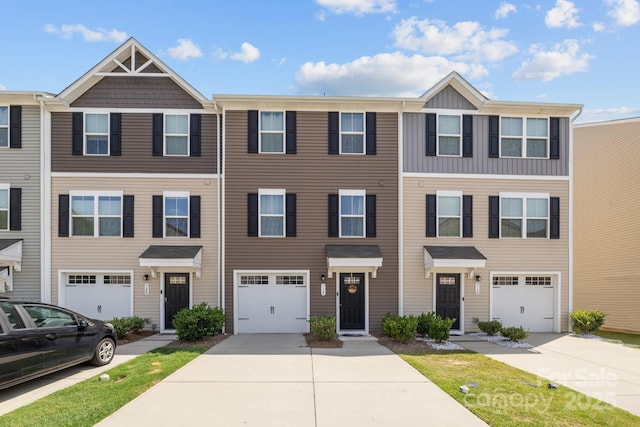718 Dillon Way Unit 38, Fort Mill, SC 29715 - view of property featuring driveway