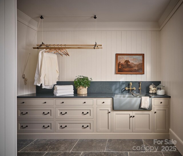 2270 New Gray Rock Rd, Fort Mill, SC 29708 - bathroom featuring a sink