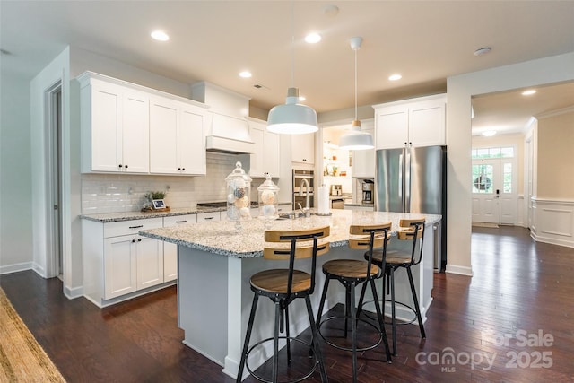 5130 Watersail Way, Clover, SC 29710 - kitchen featuring freestanding refrigerator, white cabinetry, decorative backsplash, recessed lighting, and ornamental molding