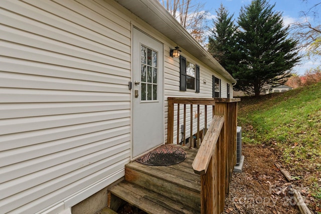 112 Cordella Rd, Candler, NC 28715 - view of deck