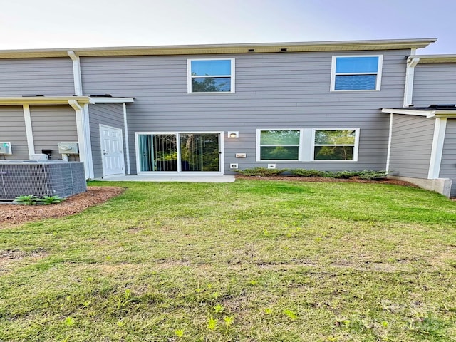1510 Old Rivers Rd Unit 171, Concord, NC 28027 - back of property with a lawn