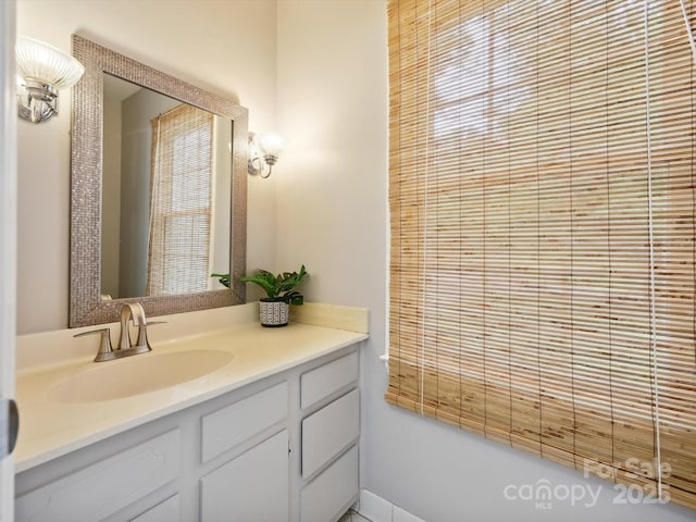 7317 Red Branch Ln, Charlotte, NC 28226 - bathroom featuring vanity