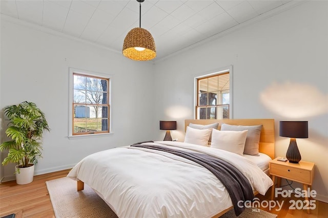 956 Stony Point Rd, Kings Mountain, NC 28086 - bedroom featuring wood finished floors, ornamental molding, and baseboards