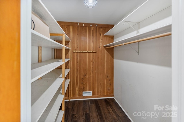 956 Stony Point Rd, Kings Mountain, NC 28086 - walk in closet with wood finished floors